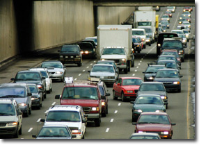 Gestaltungselement - Foto einer mehrspurigen Autobahn